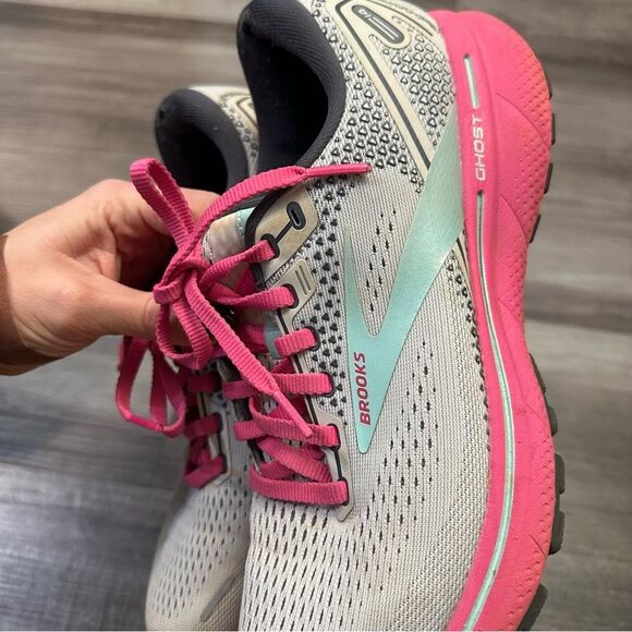 Brooks Ghost 14 Womens 8 Running Shoe Grey Pink Trainer Athletic Walking - Picture 8 of 13